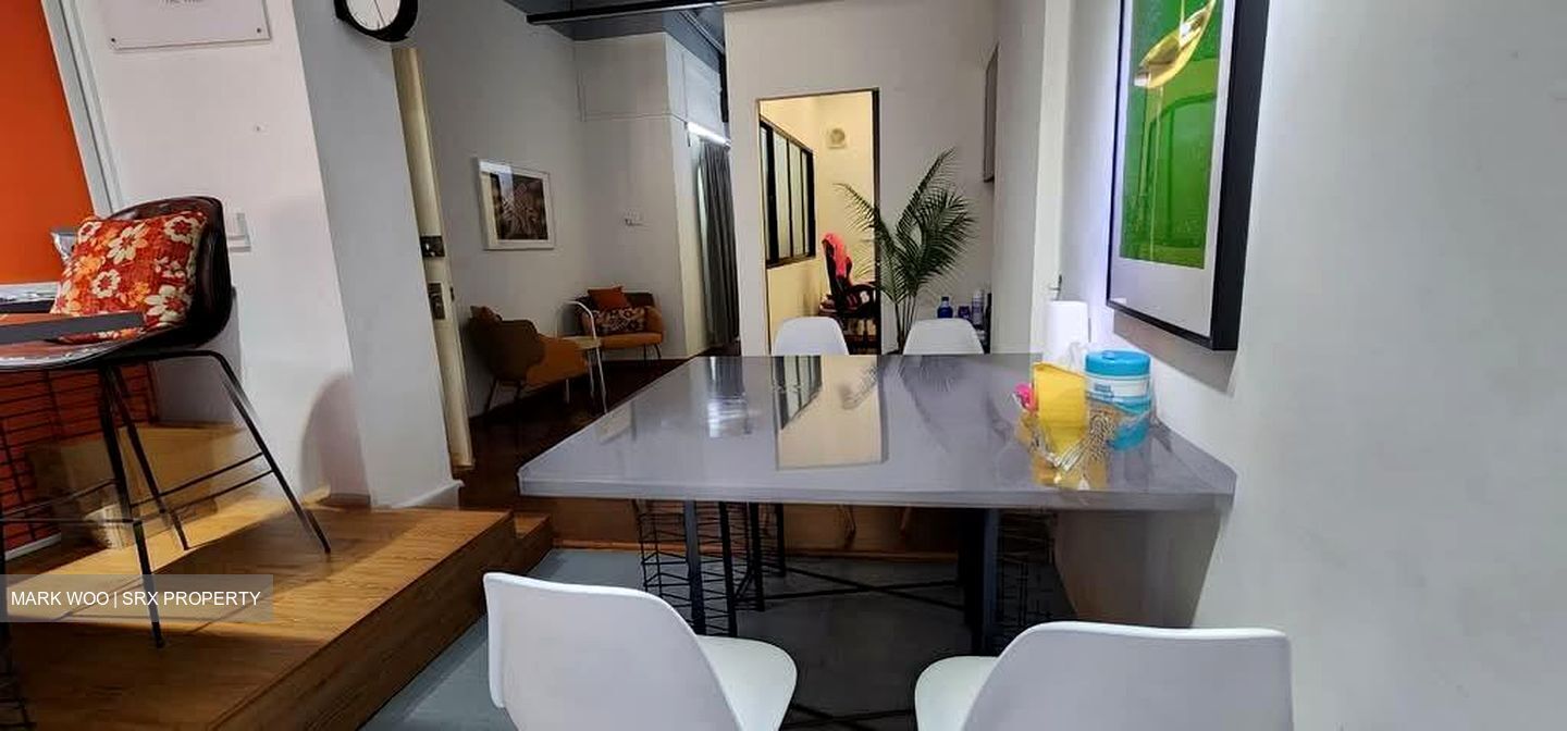 Jalan Besar (D8), Office #571672181